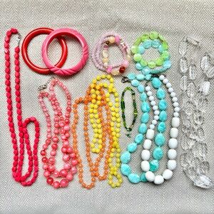 Colorful Beaded Necklace and Bracelet Set